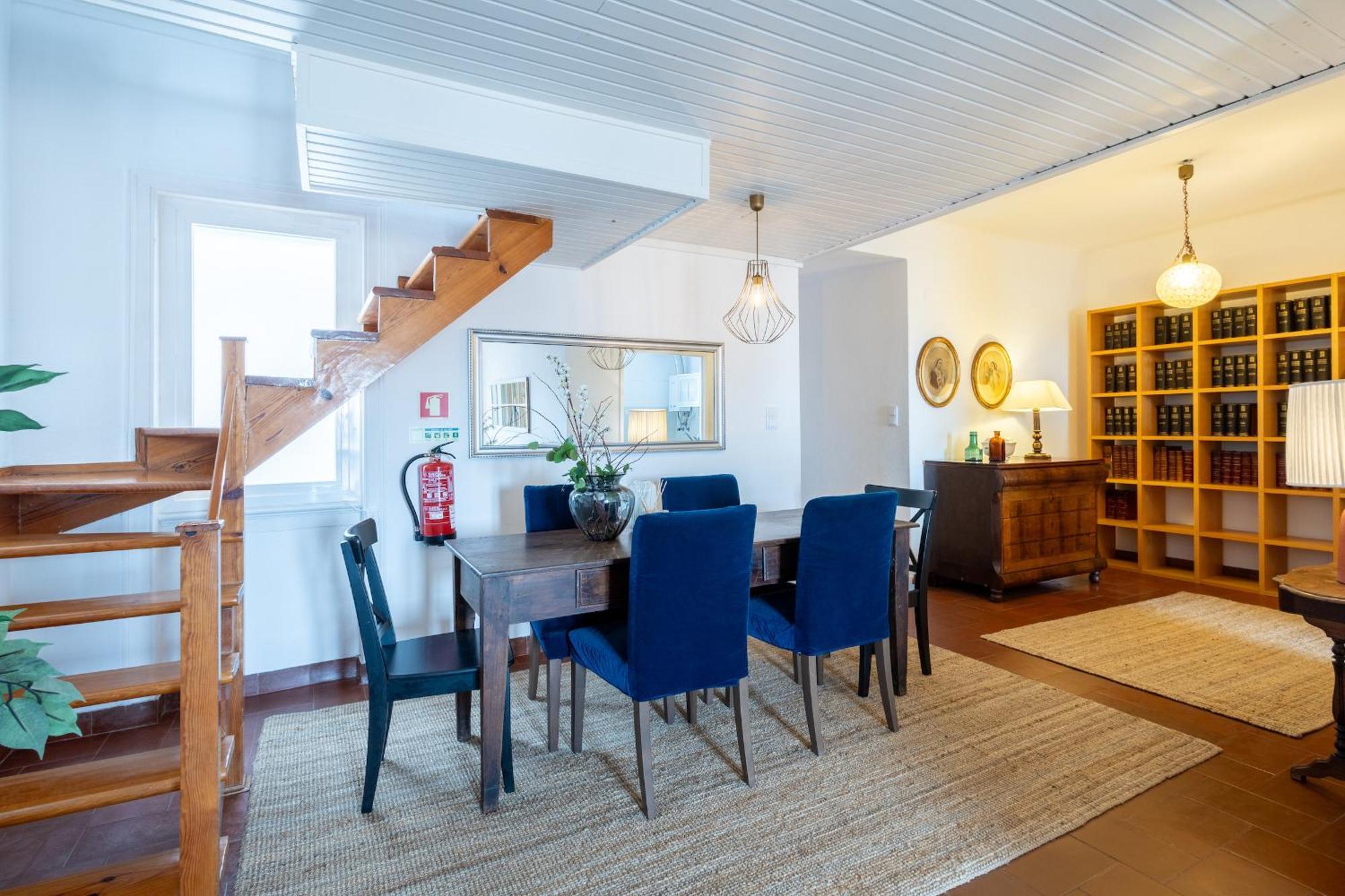 Beguest Bairro Alto City View Apartment Lisboa Eksteriør billede